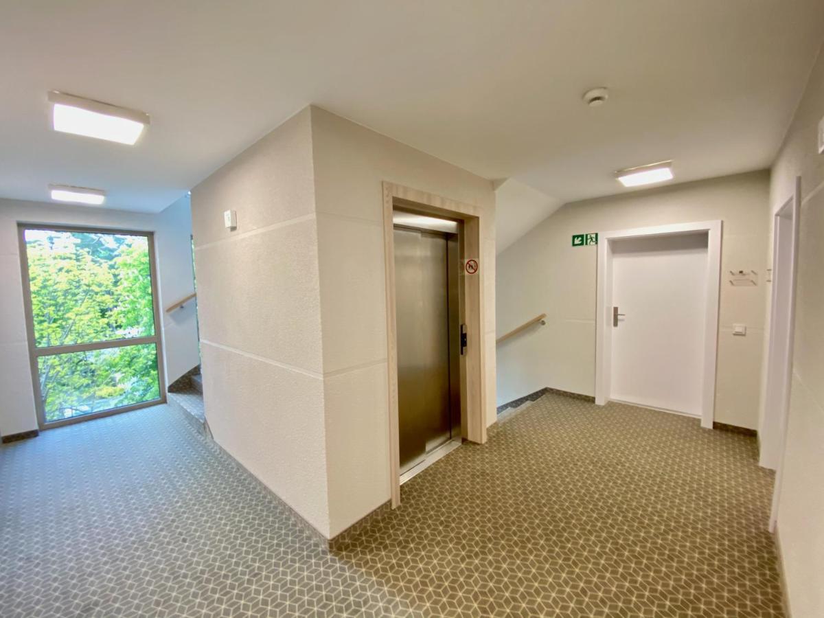 Apartamenty Park ミエルノ エクステリア 写真