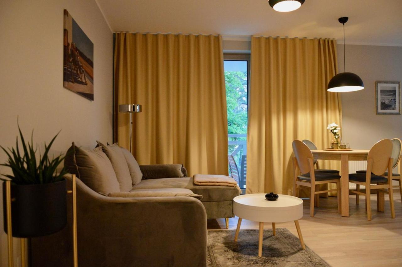 Apartamenty Park ミエルノ エクステリア 写真